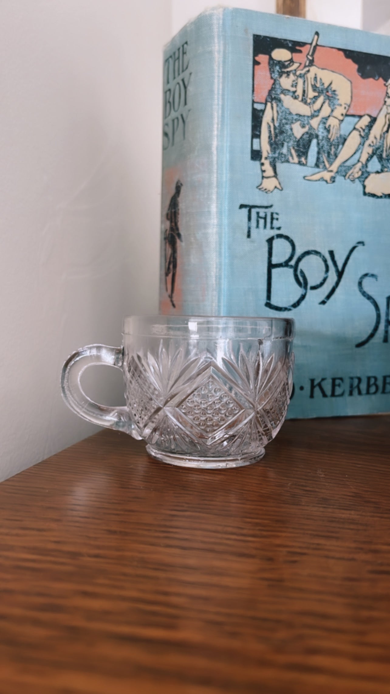 Vintage mini glass mugs